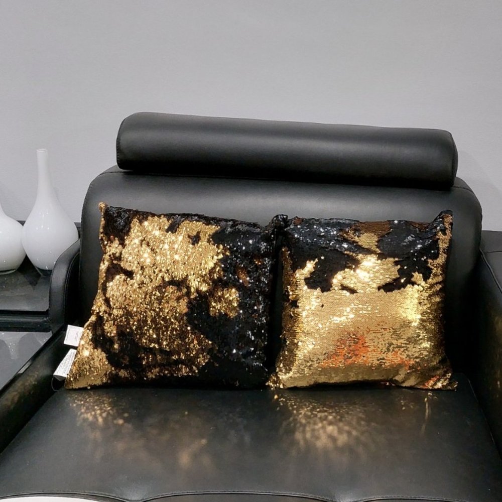 Set of 2 💥Glam Gold & Black Sequin Pillows💥